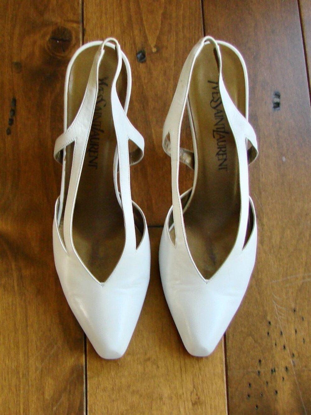 YSL White Slingback Leather Heels Wedding Authentic COA Kitten Heels Vintage 7 - Picture 4 of 13
